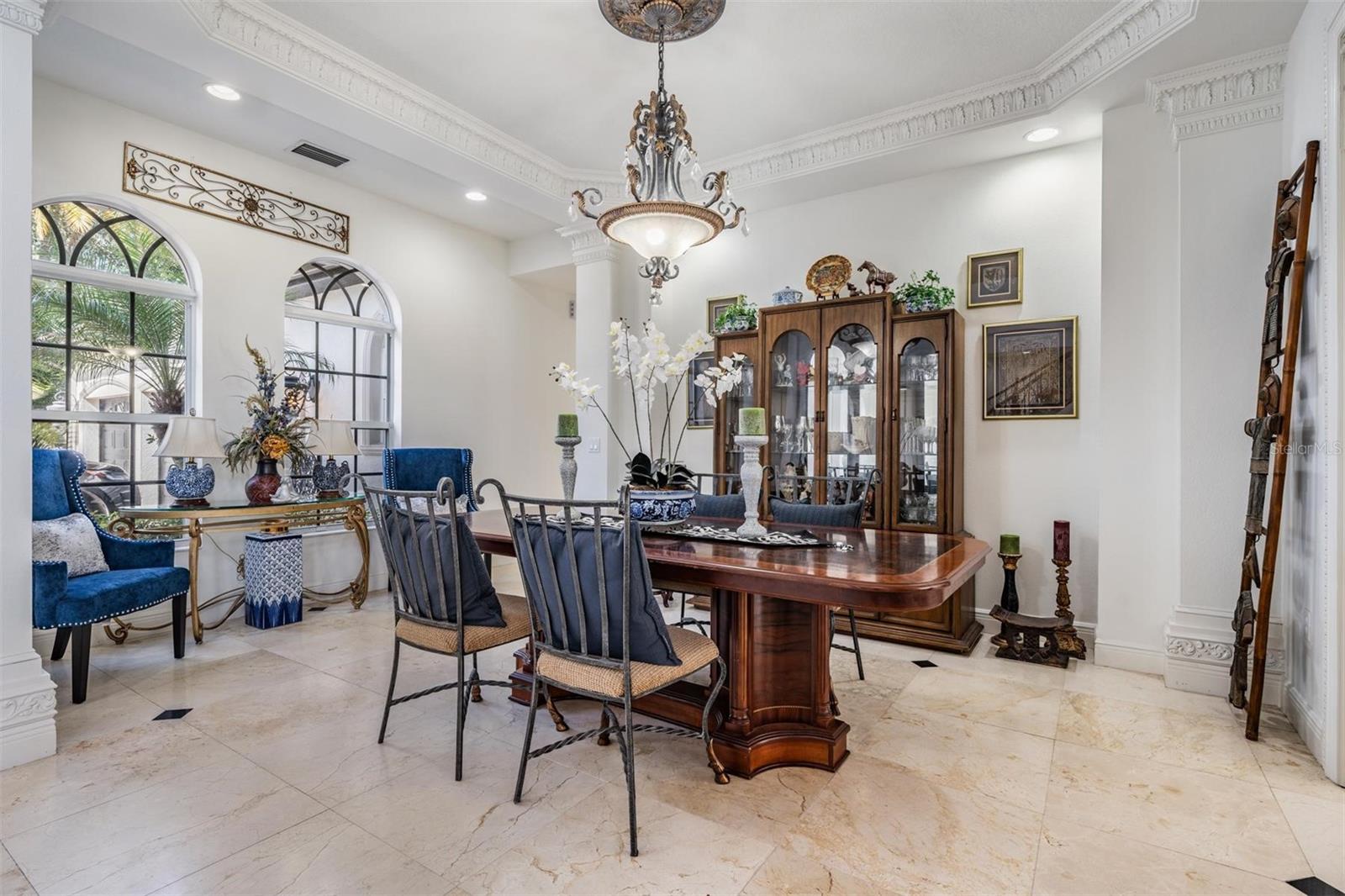 Listing photo id 6 for 10628 Pontofino Circle