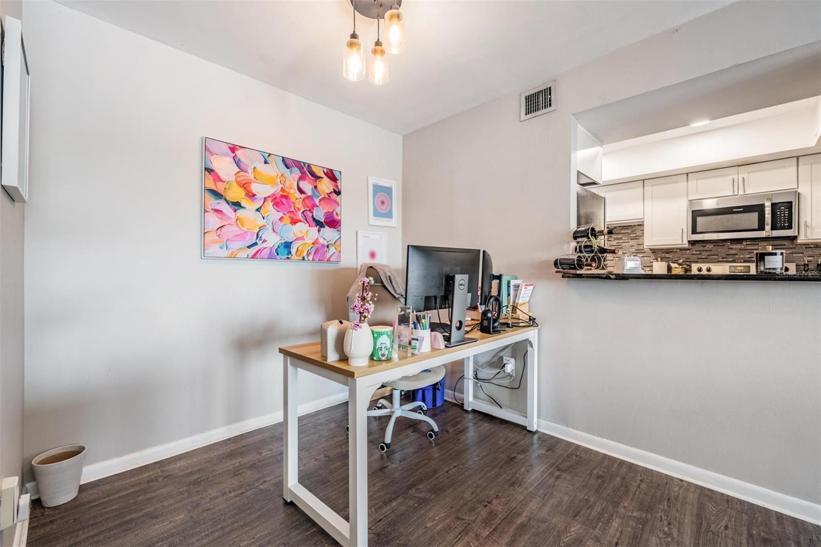 Image 12 of 38 For 782 Village Lake Terrace N 206