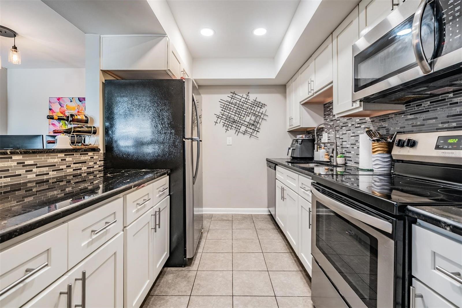 Image 16 of 38 For 782 Village Lake Terrace N 206