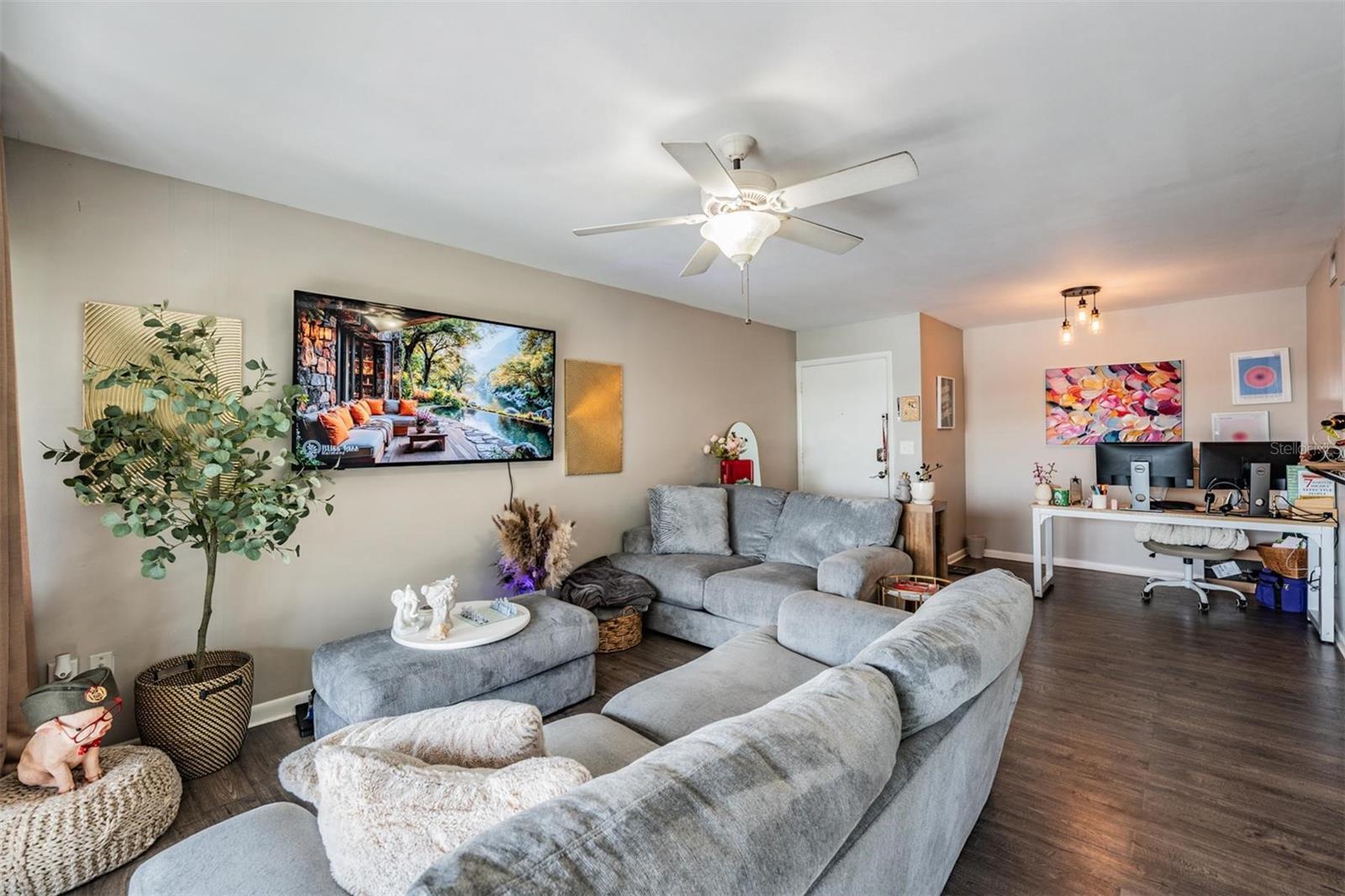 Image 9 of 38 For 782 Village Lake Terrace N 206