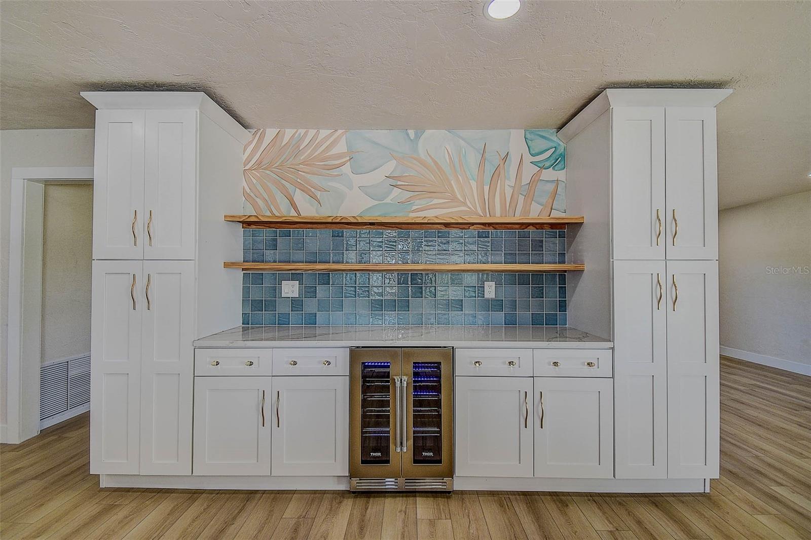 Image 31 of 44 For 4568 40th Street S