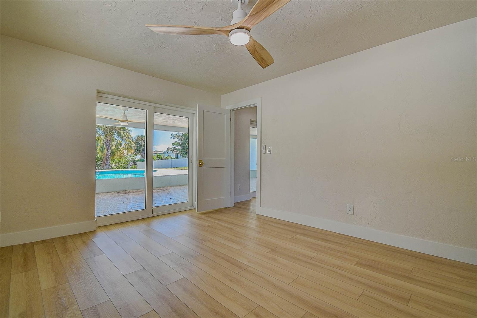 Image 35 of 44 For 4568 40th Street S