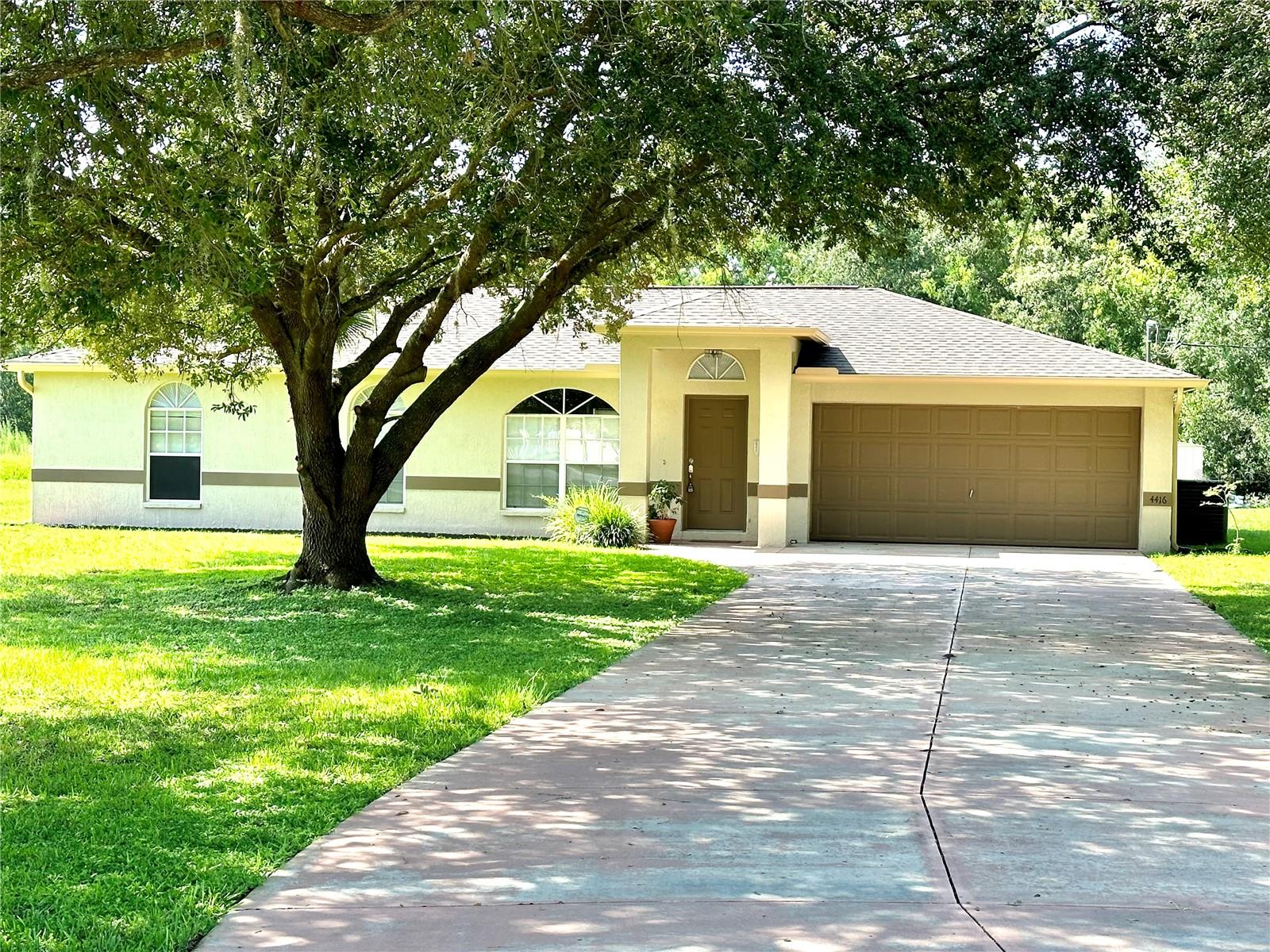 Listing photo id 1 for 4416 Redcoat Drive