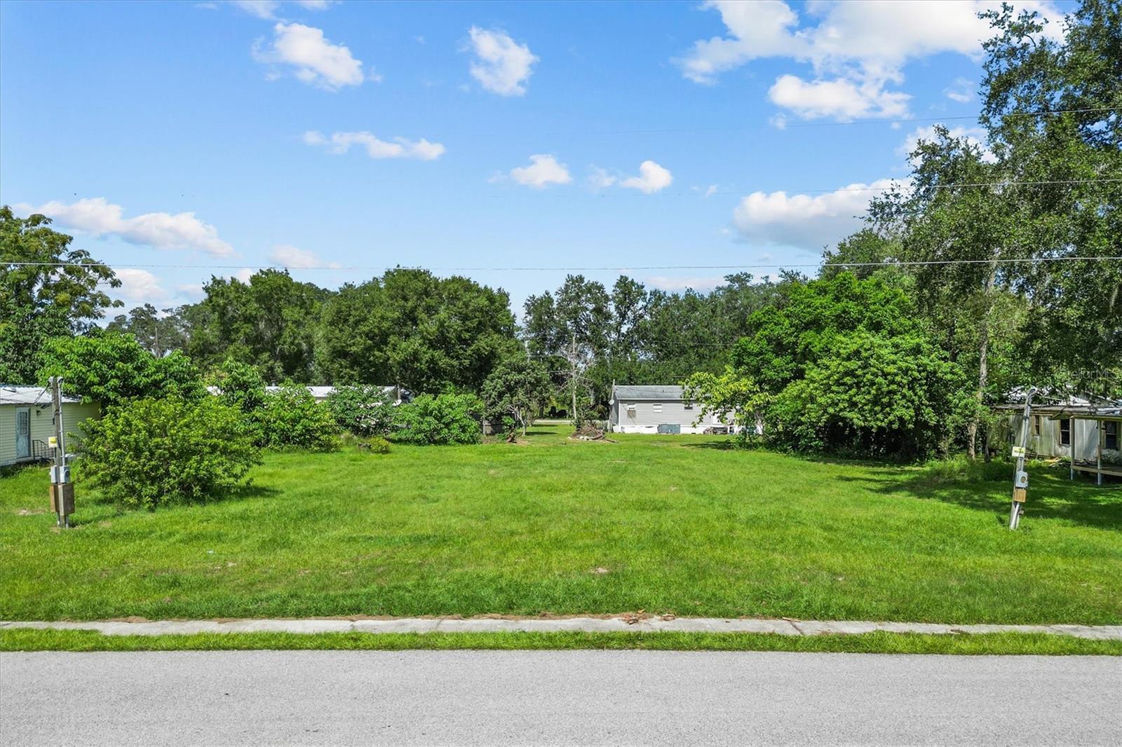 Image 8 of 21 For 636 3rd Street