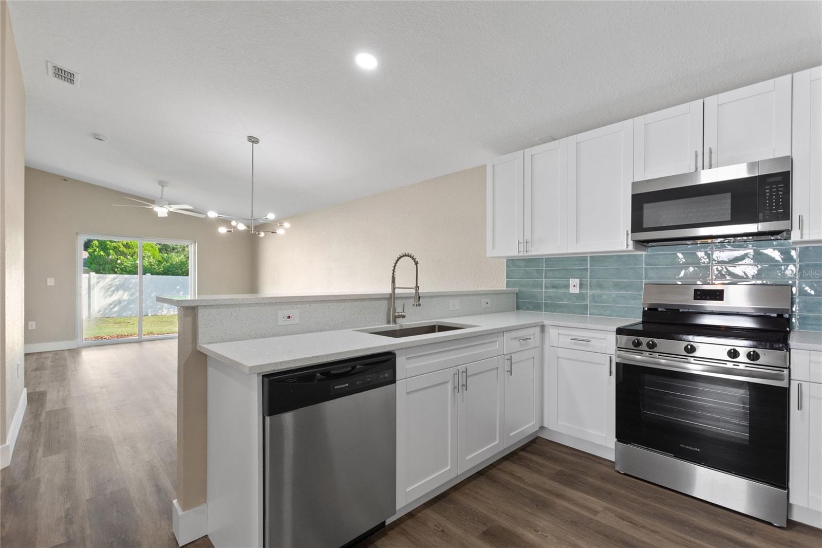 Image 10 of 36 For 2416 Crystal Lake Drive