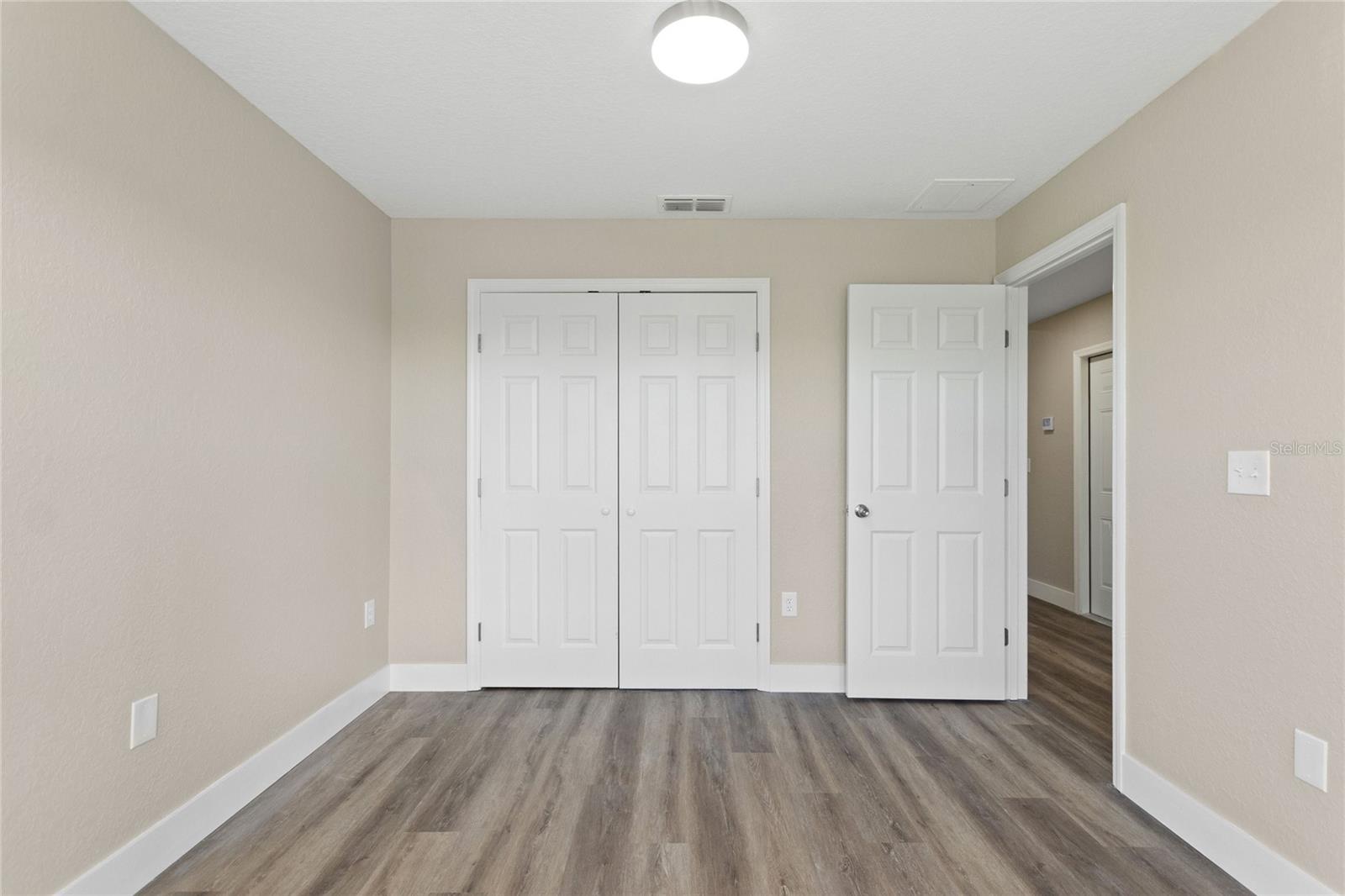 Image 22 of 36 For 2416 Crystal Lake Drive