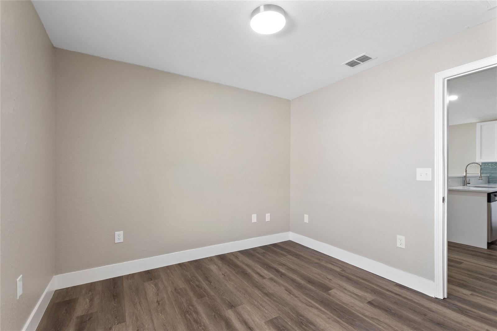 Image 25 of 36 For 2416 Crystal Lake Drive