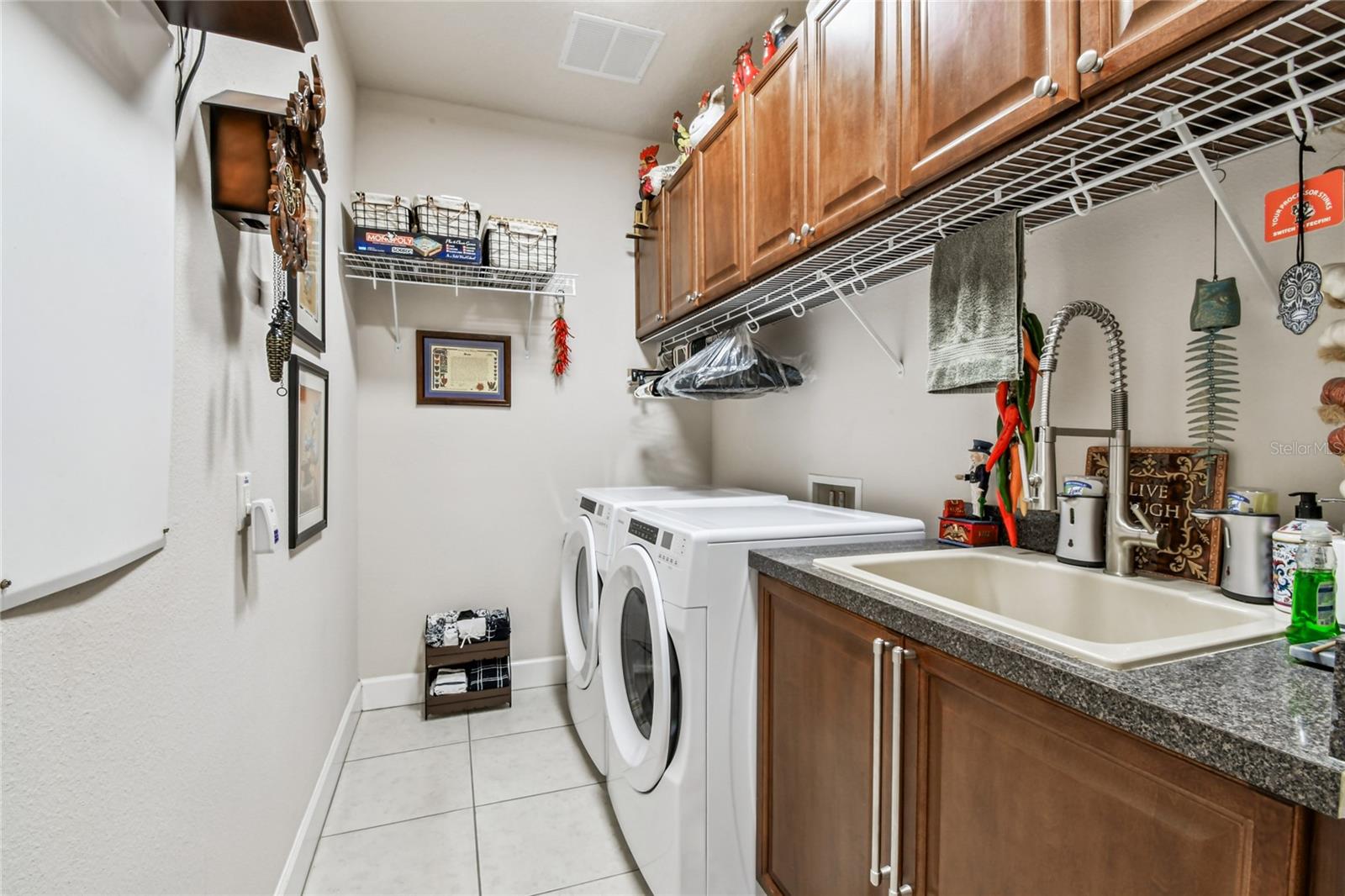 Image 39 of 68 For 19906 Strathmore Place