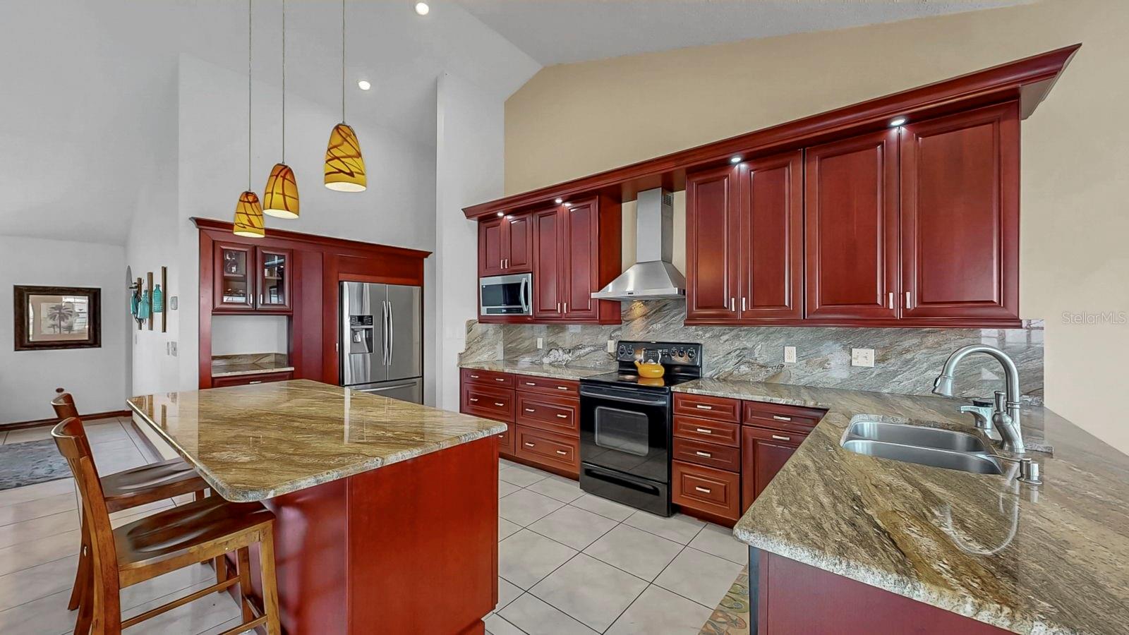 Image 11 of 44 For 3608 Cresta Court