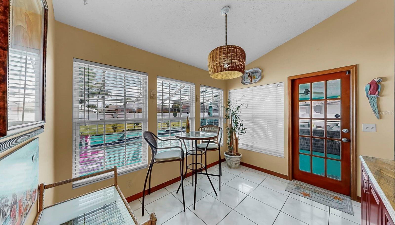 Image 17 of 44 For 3608 Cresta Court