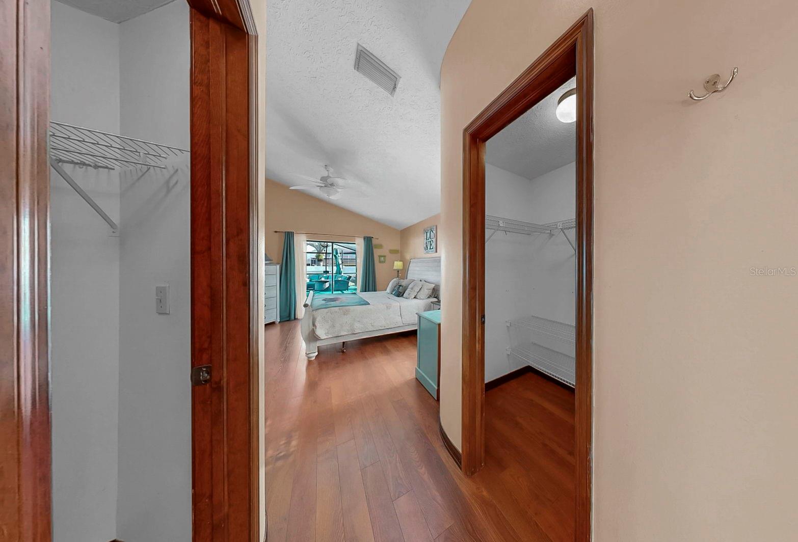 Image 21 of 44 For 3608 Cresta Court