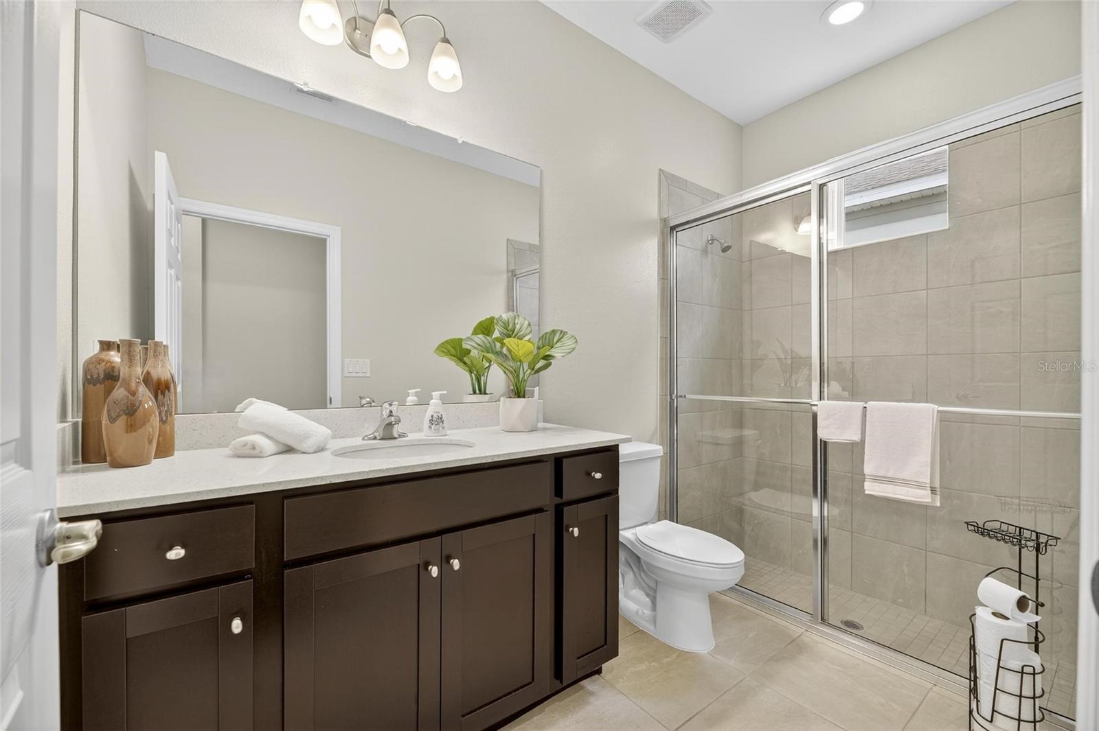 Image 10 of 76 For 5534 Silver Sun Drive