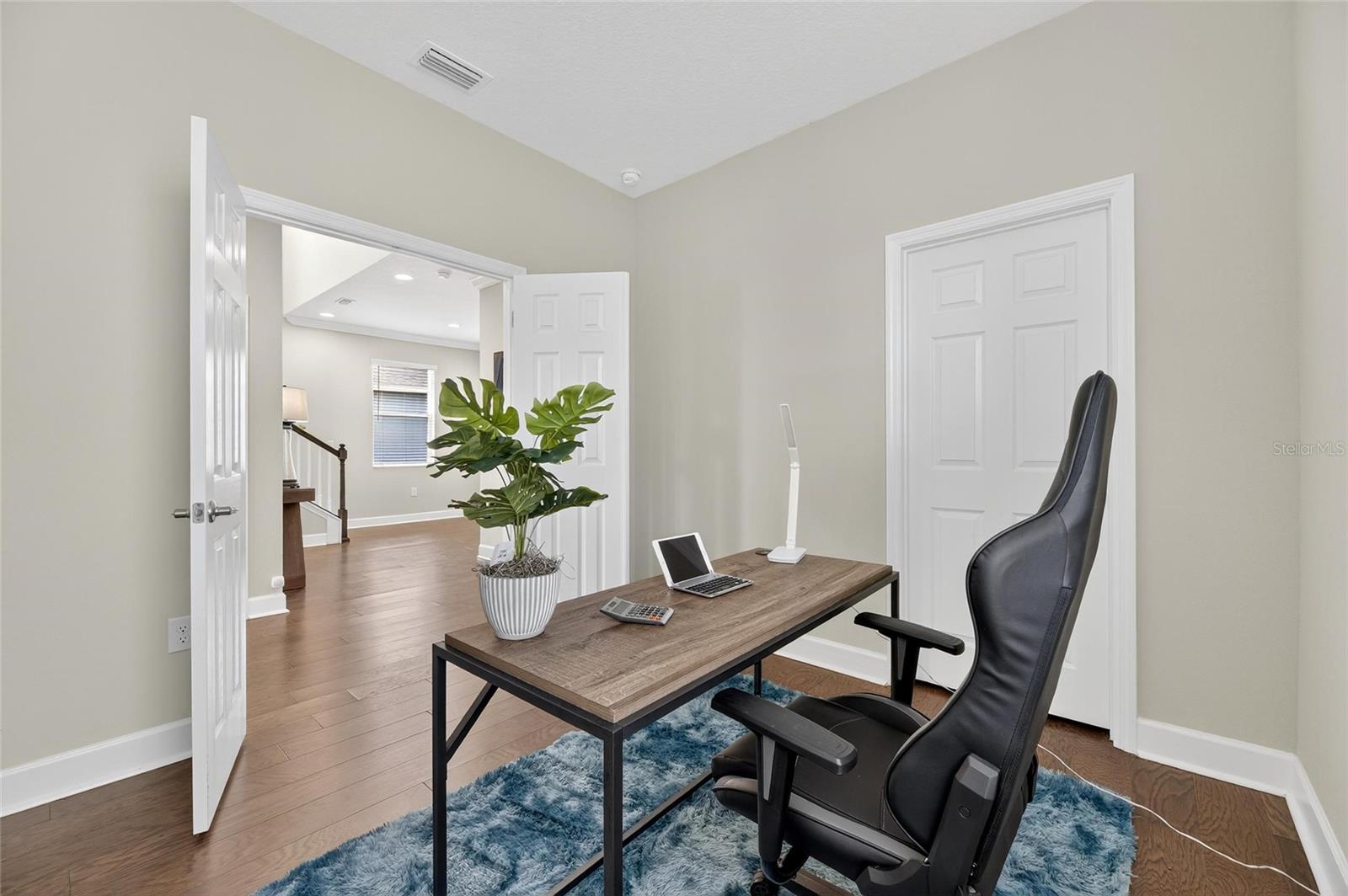 Image 13 of 76 For 5534 Silver Sun Drive