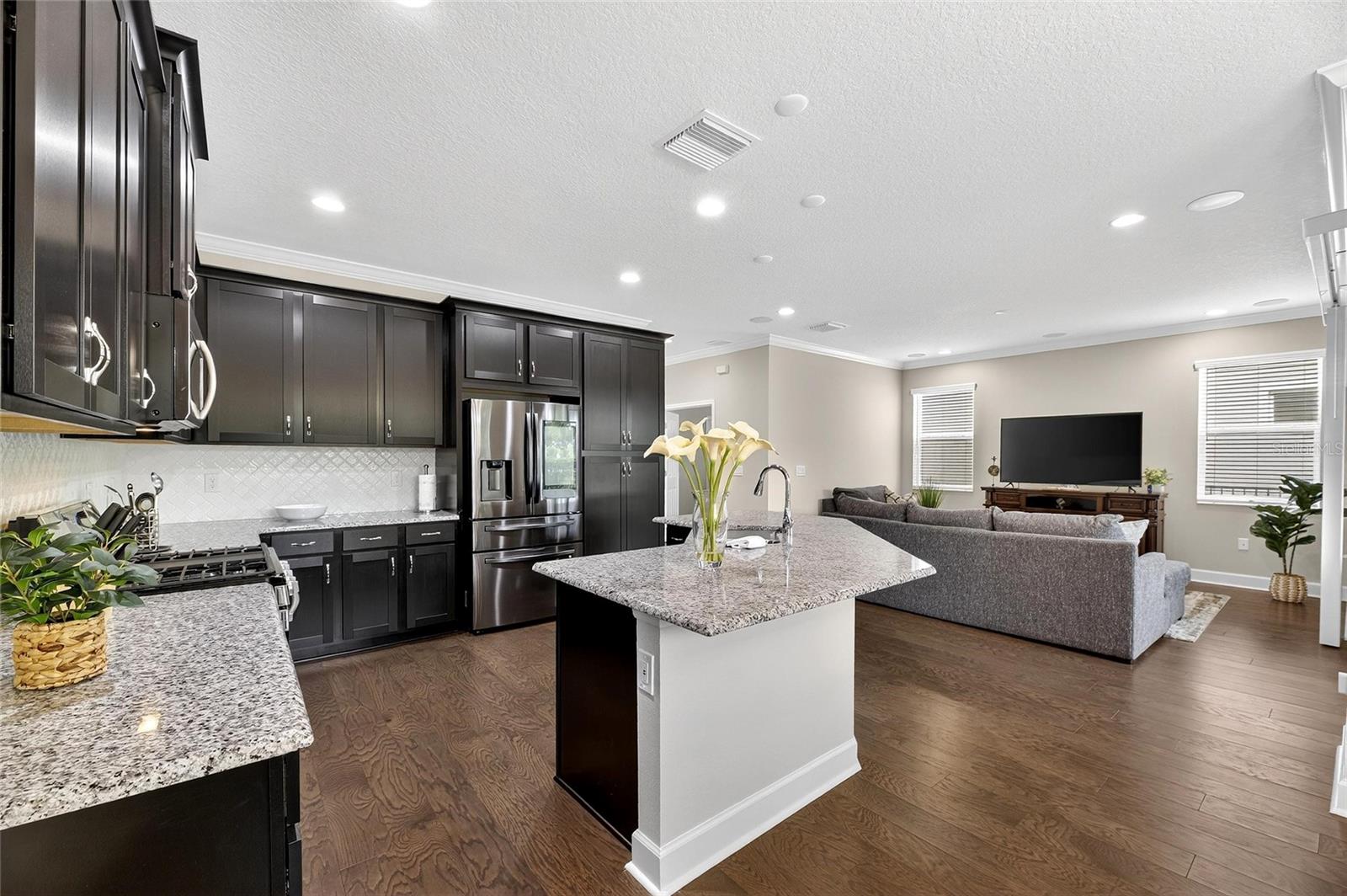 Image 17 of 76 For 5534 Silver Sun Drive