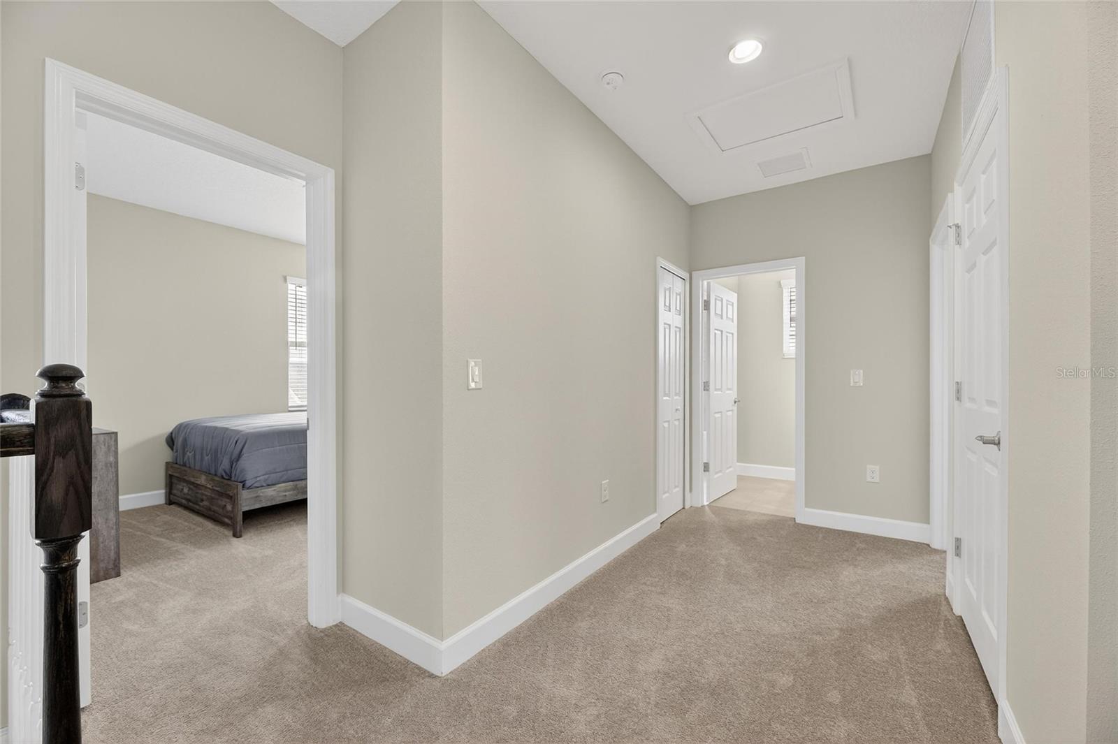 Image 35 of 76 For 5534 Silver Sun Drive