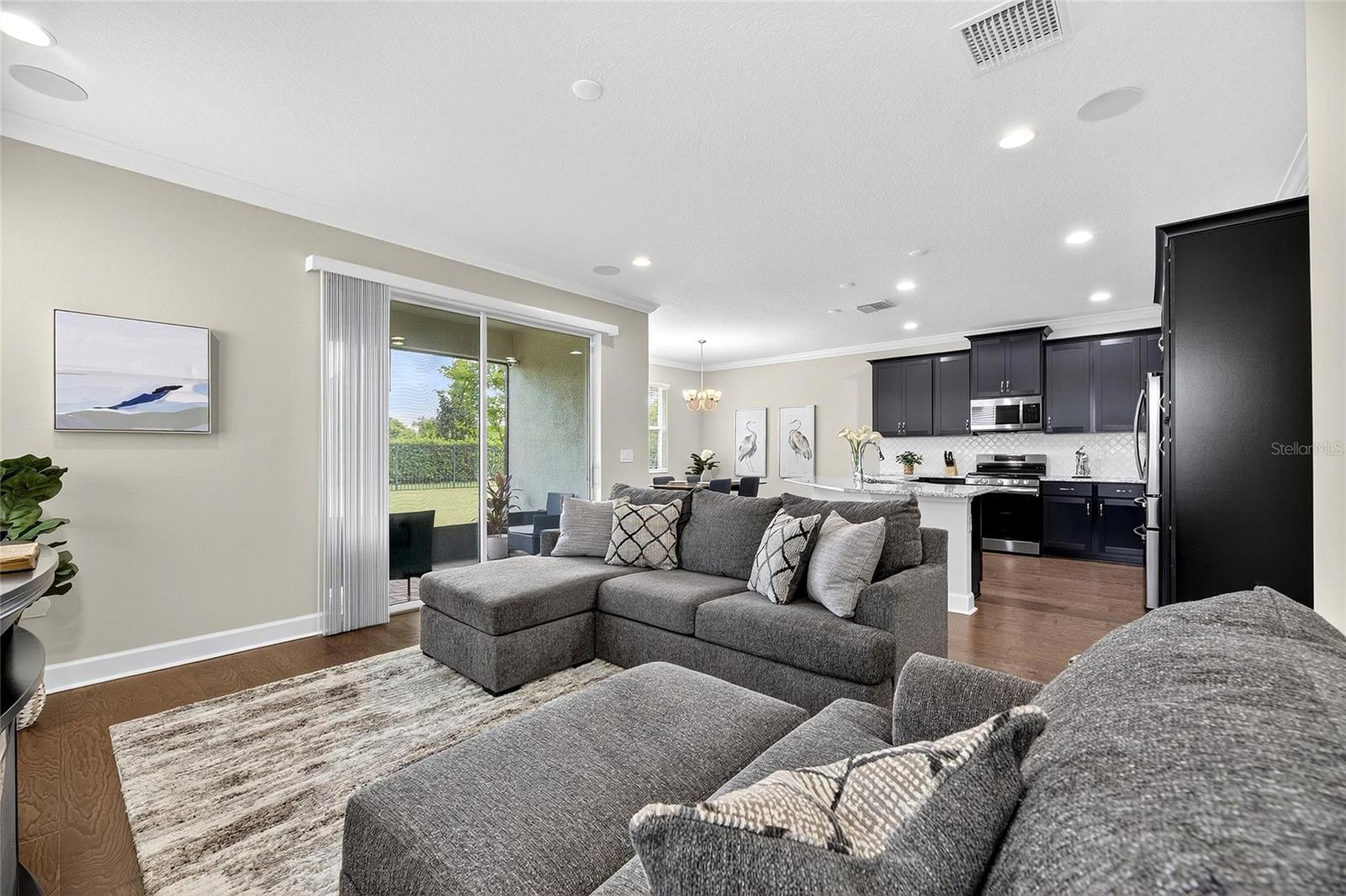 Image 8 of 76 For 5534 Silver Sun Drive