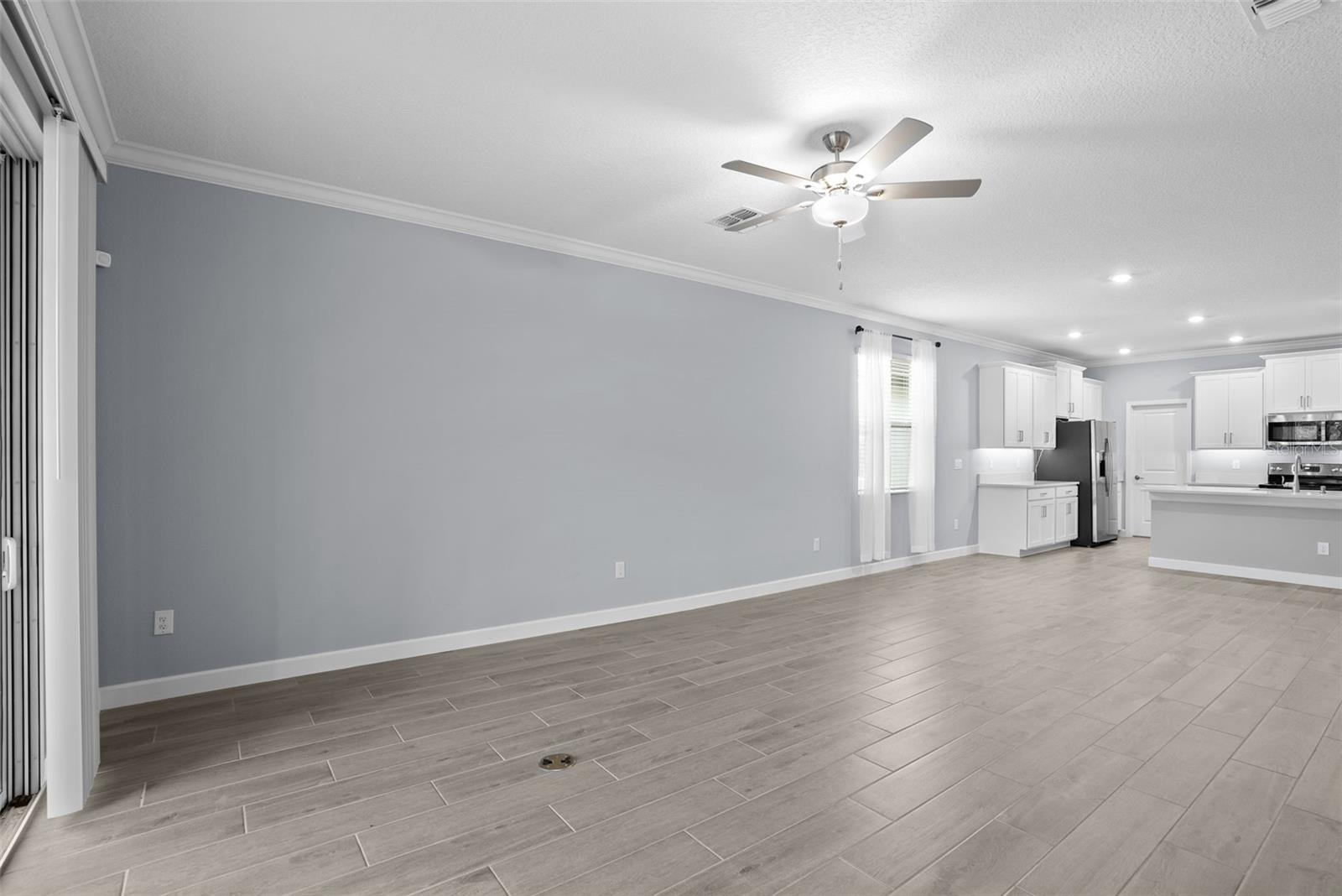 Image 19 of 54 For 16819 Shell Bay Drive