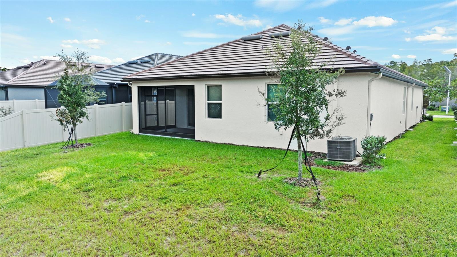 Image 45 of 54 For 16819 Shell Bay Drive