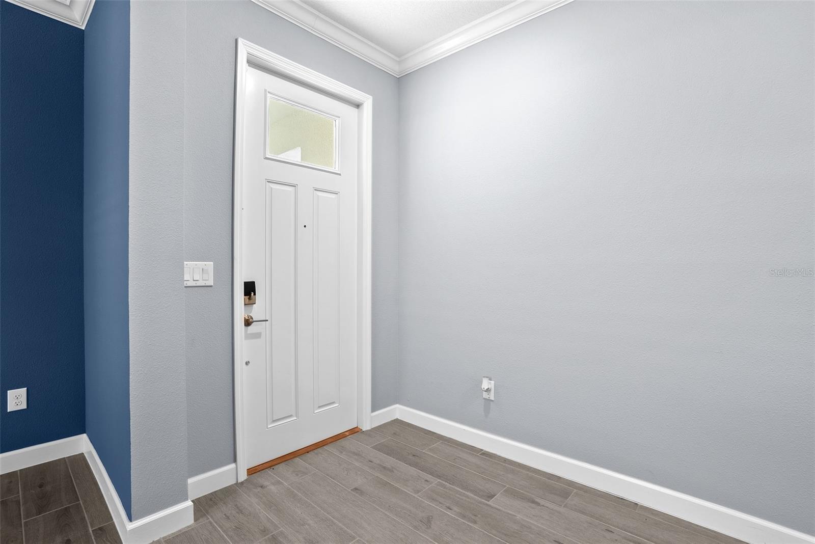 Image 8 of 54 For 16819 Shell Bay Drive