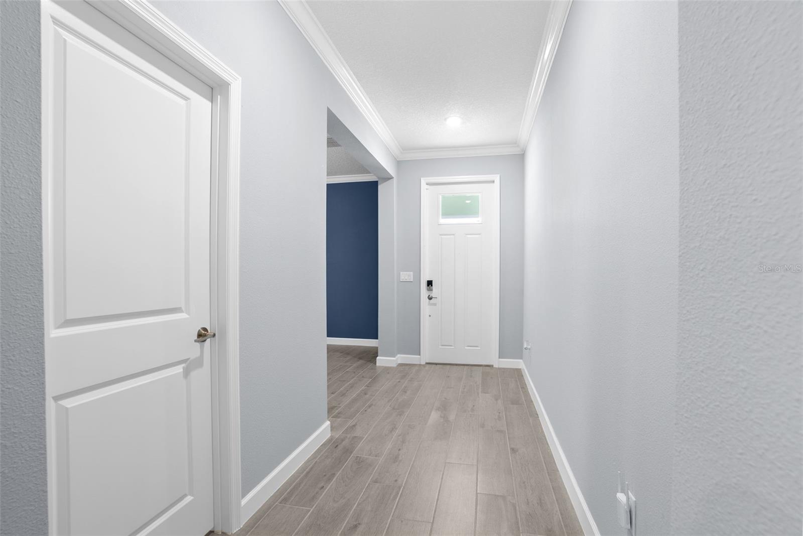 Image 9 of 54 For 16819 Shell Bay Drive