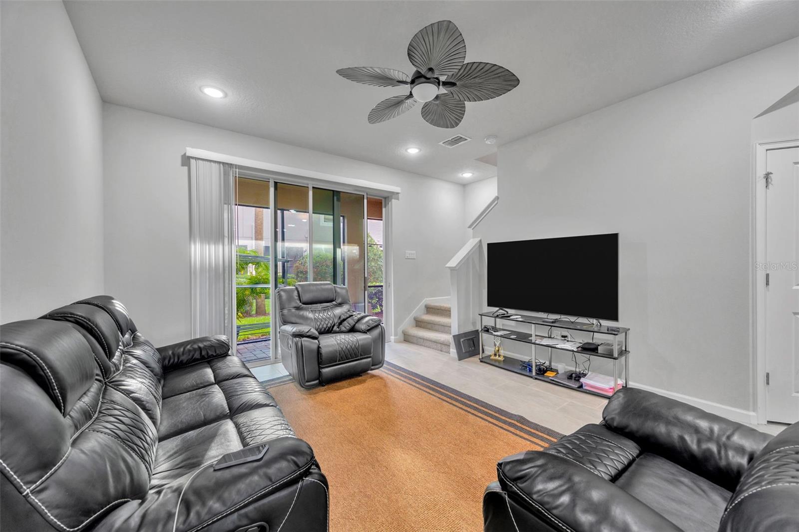 Image 16 of 33 For 2595 Everglade Way