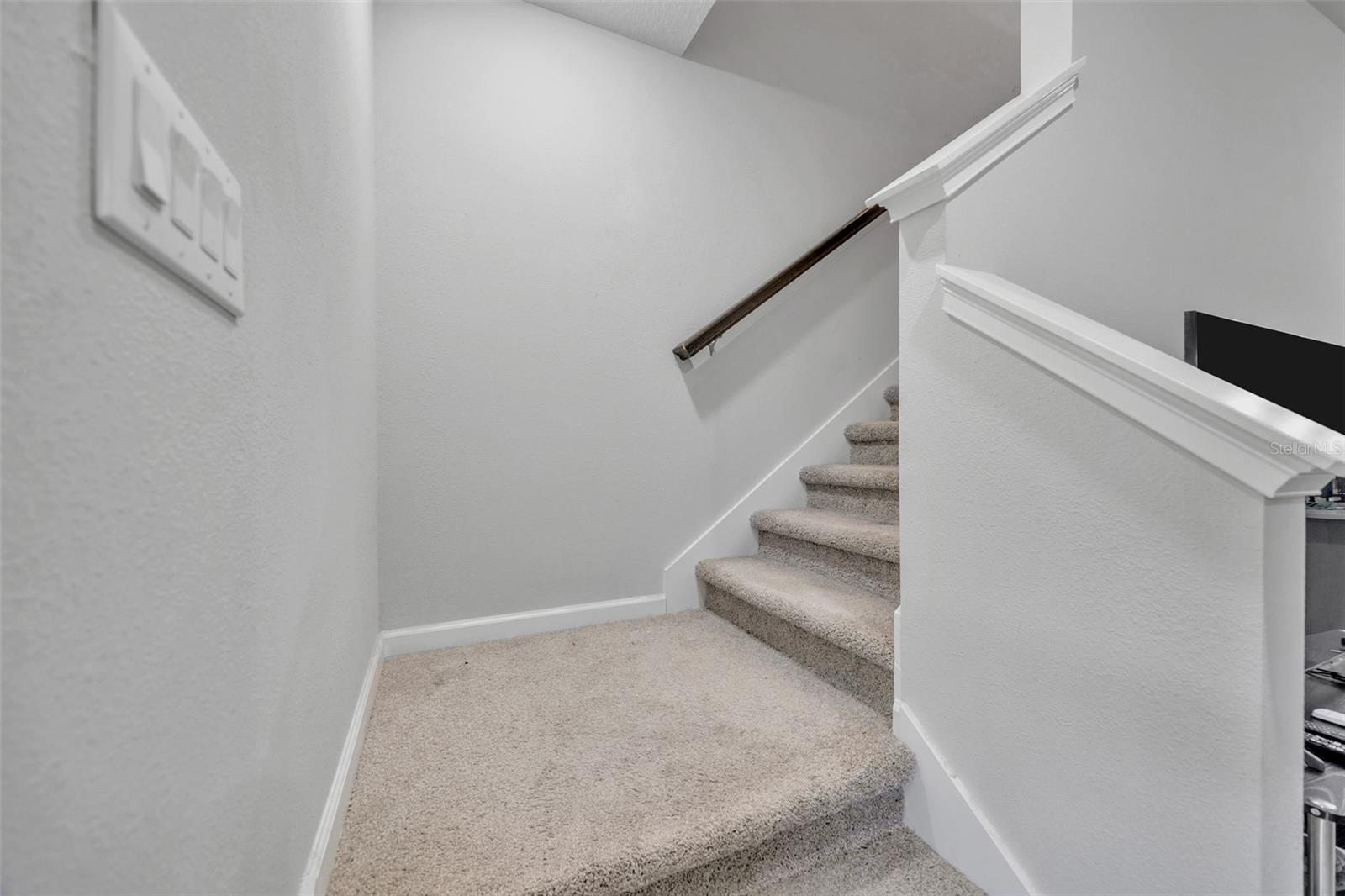 Image 18 of 33 For 2595 Everglade Way