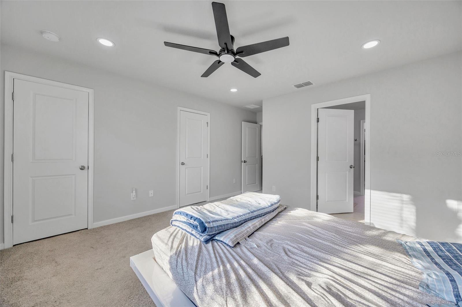 Image 19 of 33 For 2595 Everglade Way