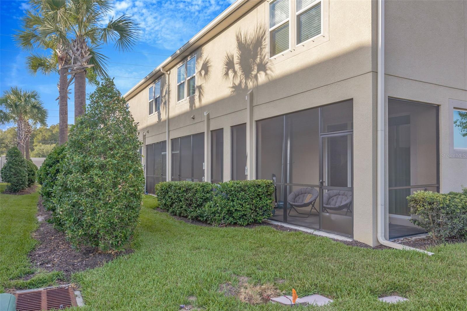 Image 2 of 33 For 2595 Everglade Way