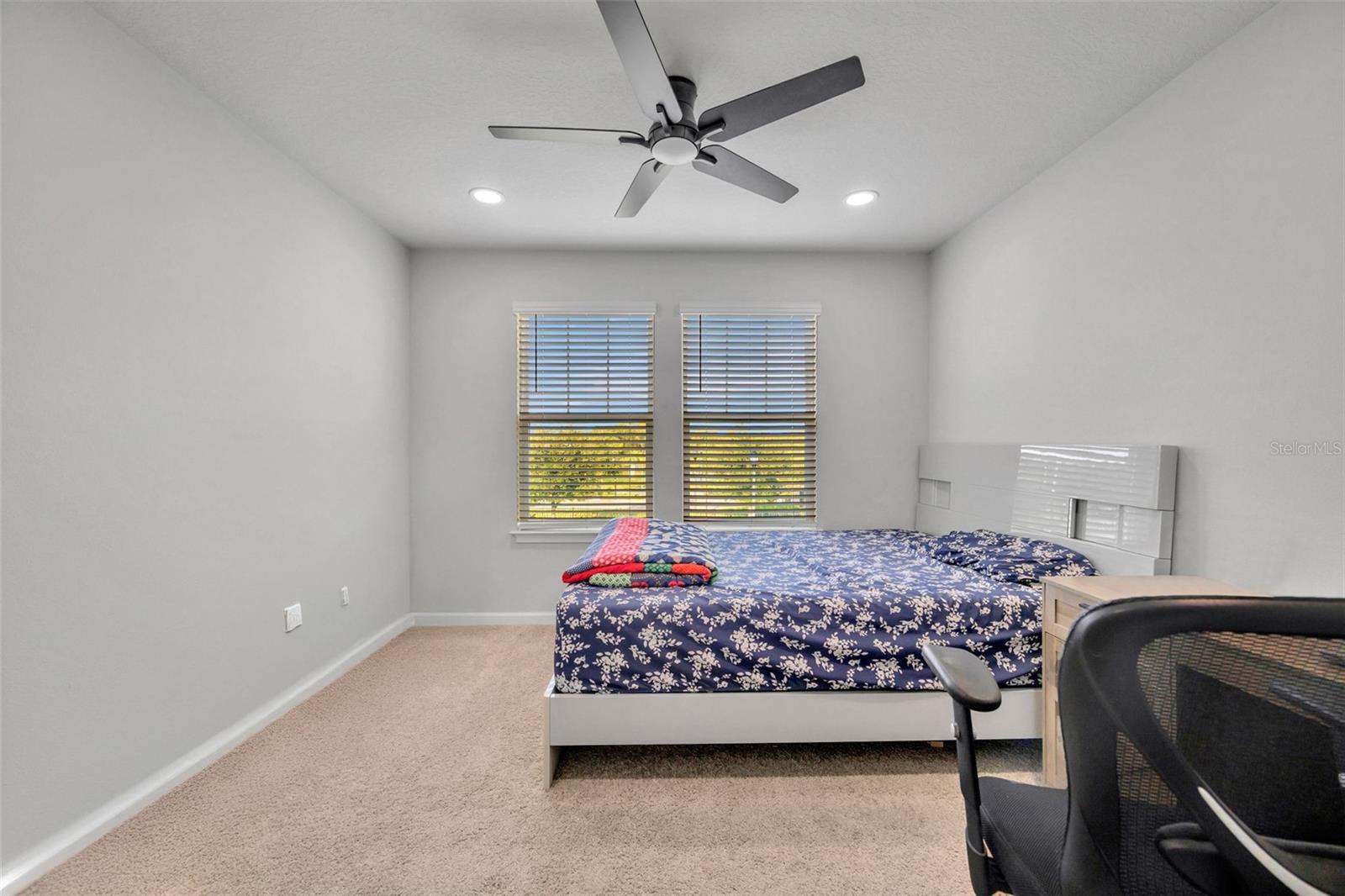 Image 23 of 33 For 2595 Everglade Way