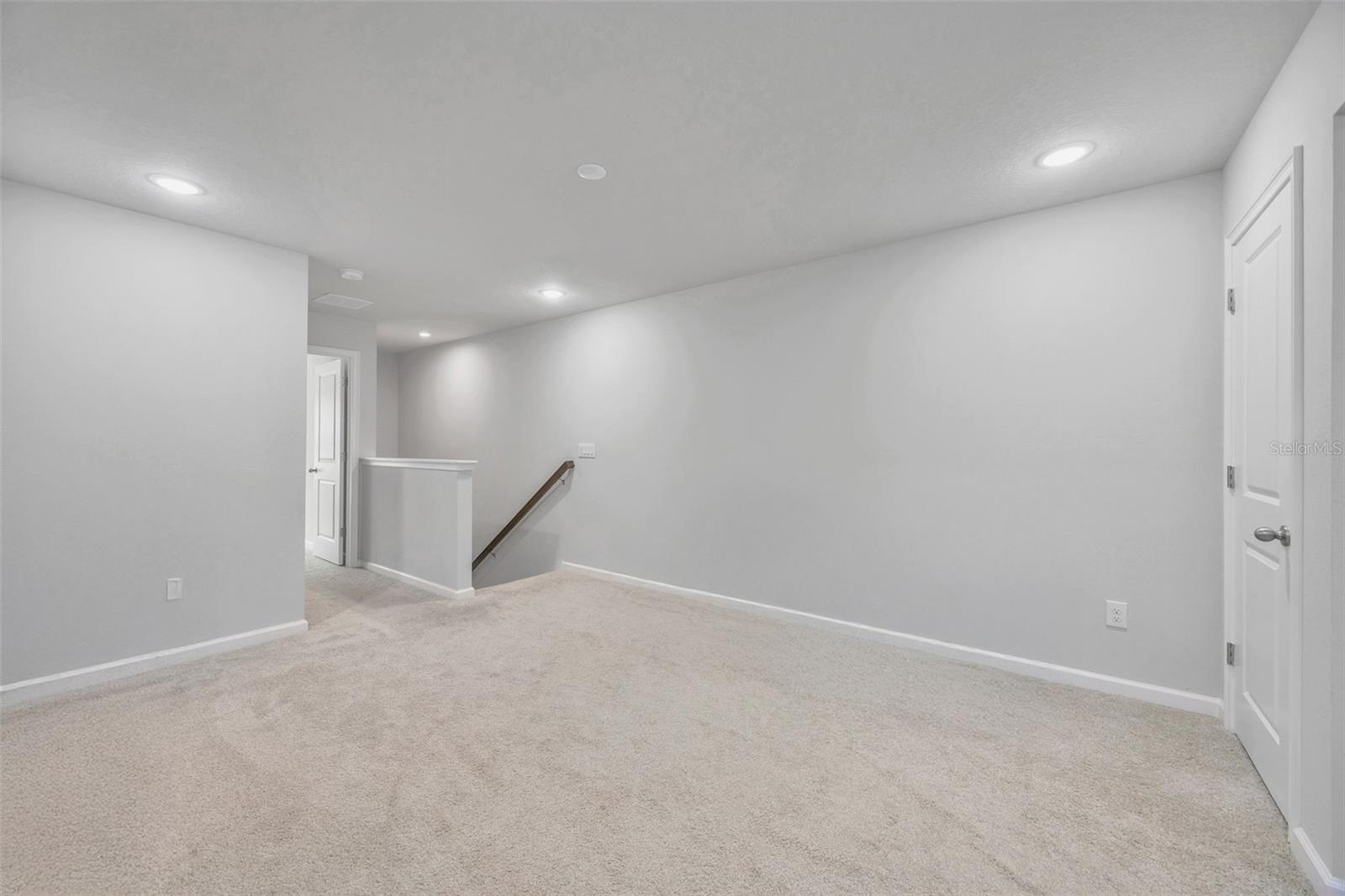 Image 28 of 33 For 2595 Everglade Way