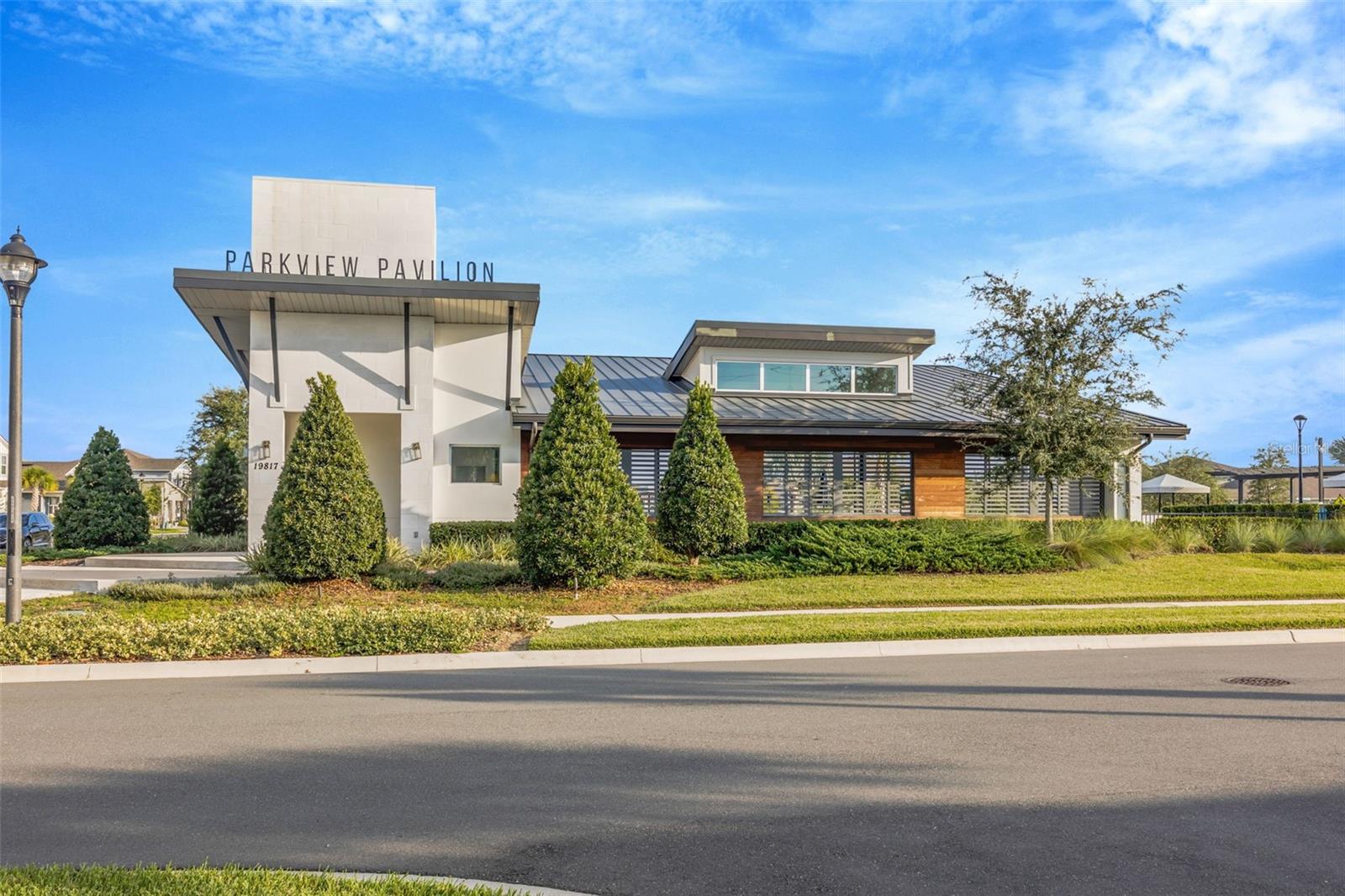 Image 3 of 33 For 2595 Everglade Way