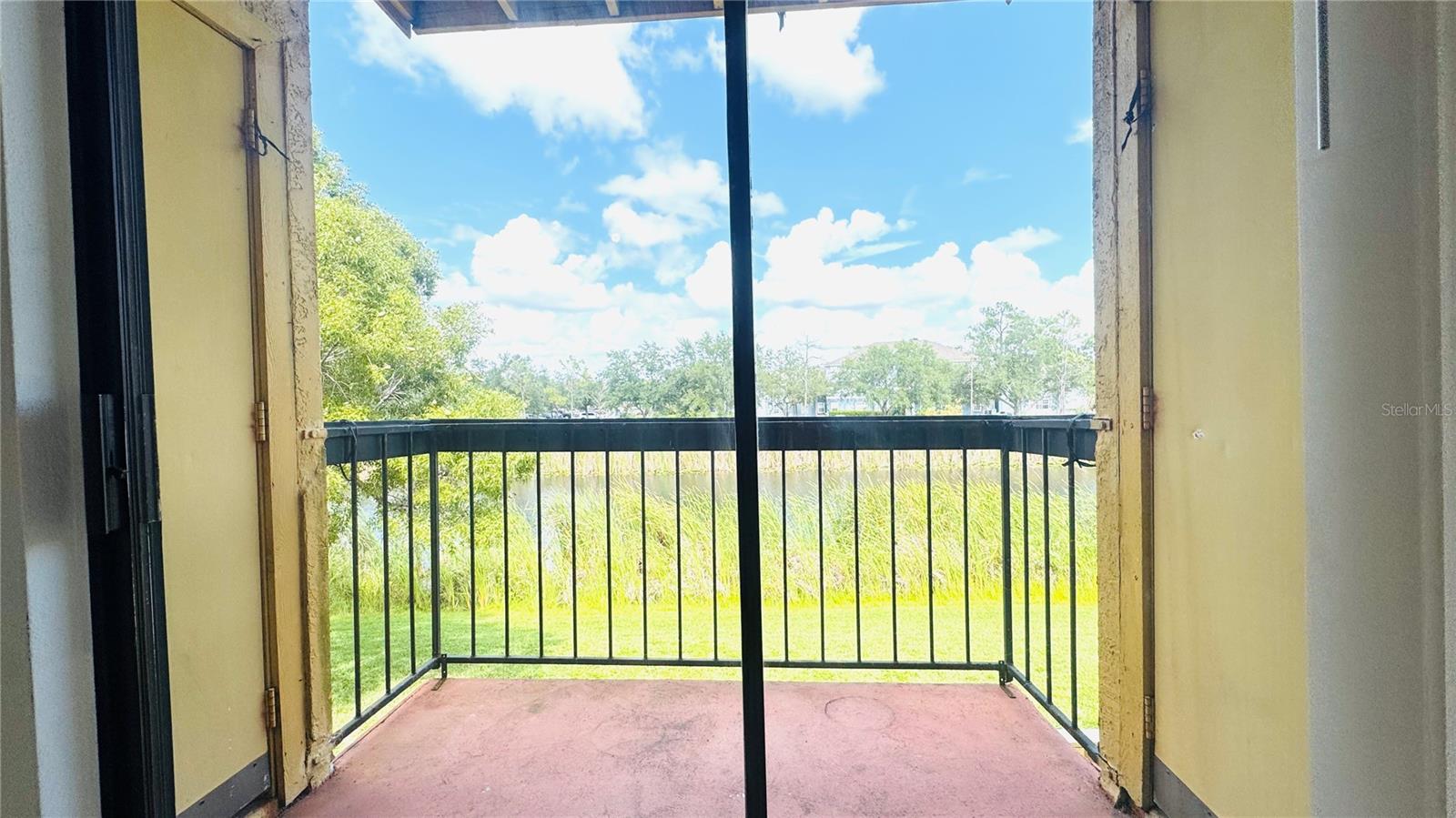 Image 14 of 30 For 2915 Winkler Avenue 811