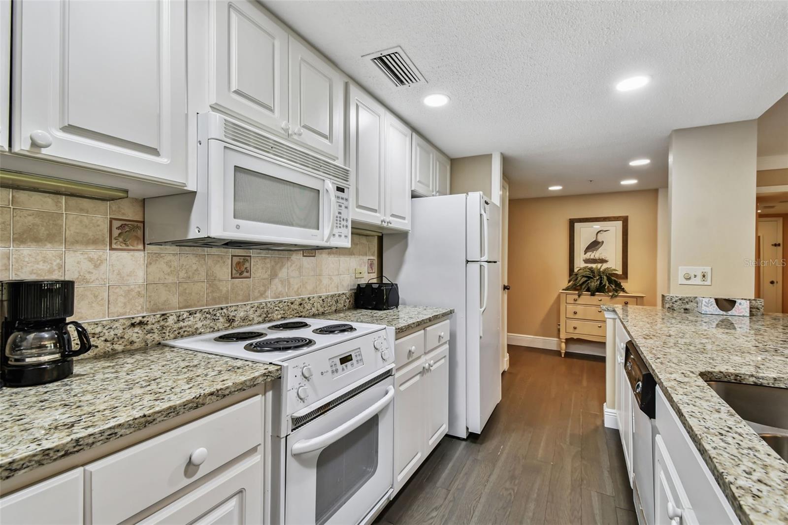 Image 11 of 65 For 36750 Us Highway 19 N 19213