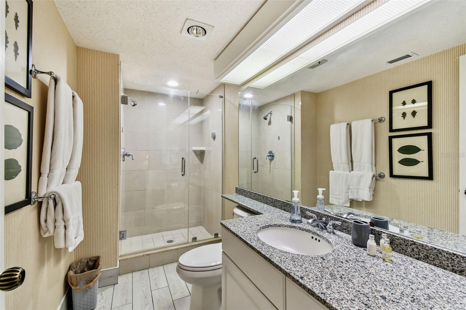 Image 25 of 65 For 36750 Us Highway 19 N 19213