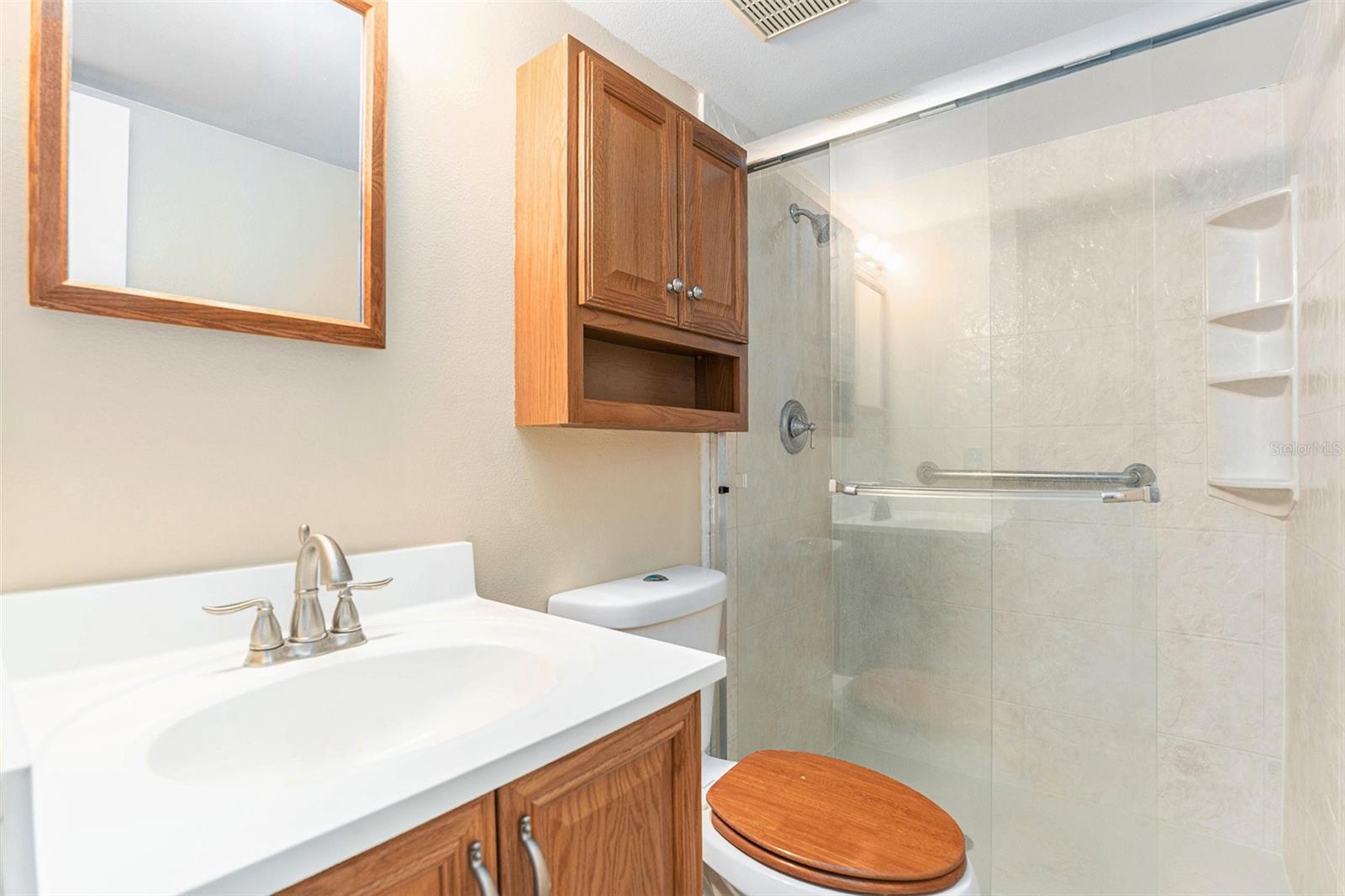 Image 14 of 27 For 801 83rd Avenue N 127