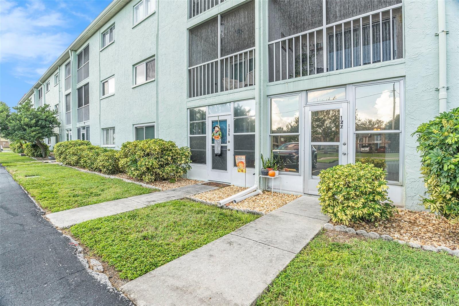 Image 3 of 27 For 801 83rd Avenue N 127