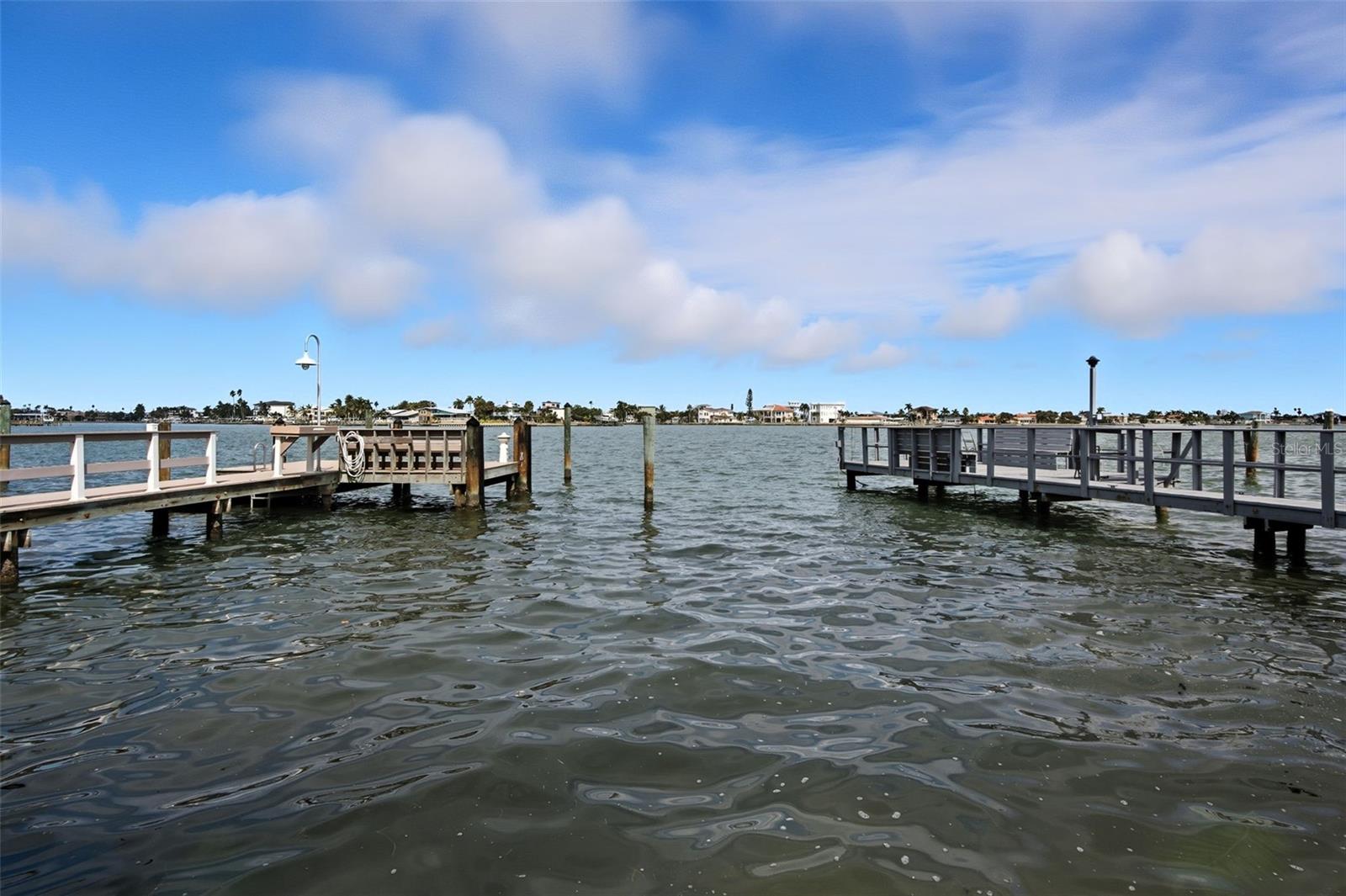 Image 31 of 38 For 282 Treasure Island Causeway 115