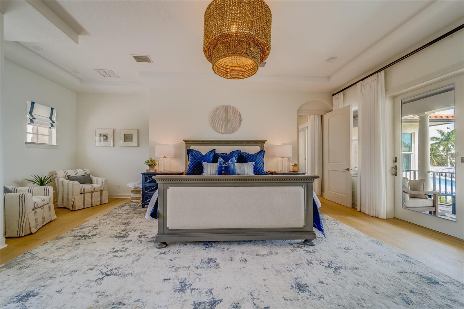 Image 6 of 99 For 362 41st Avenue