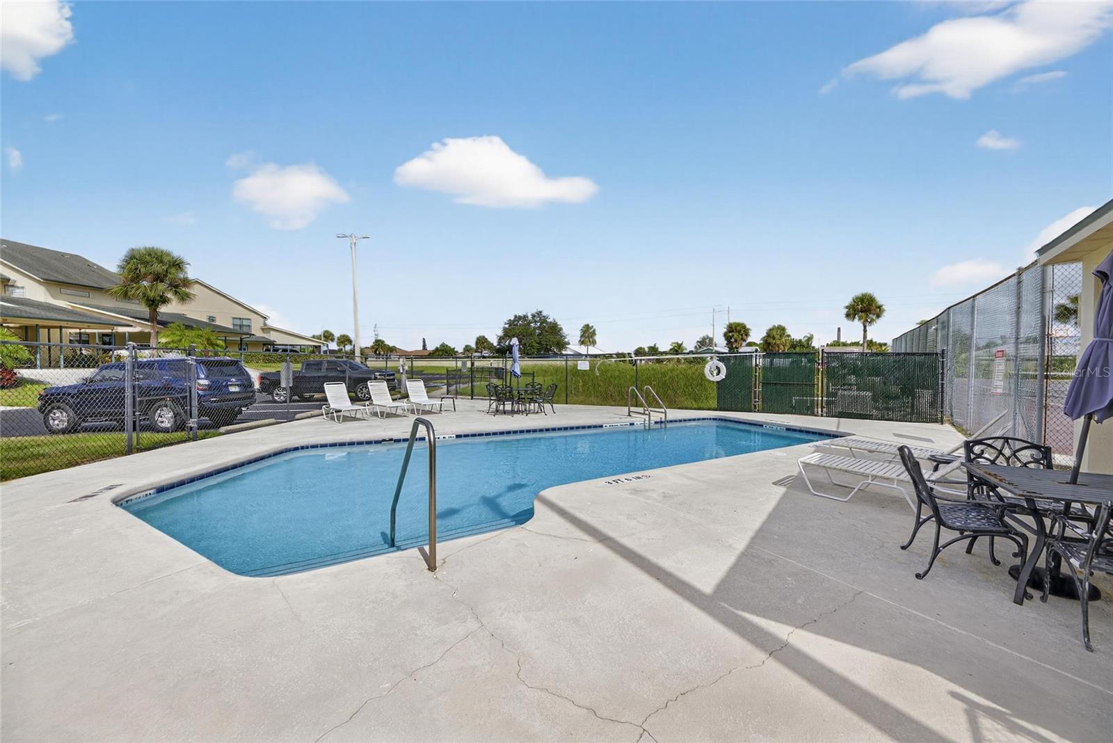 Image 41 of 58 For 620 Yardarm Drive 10