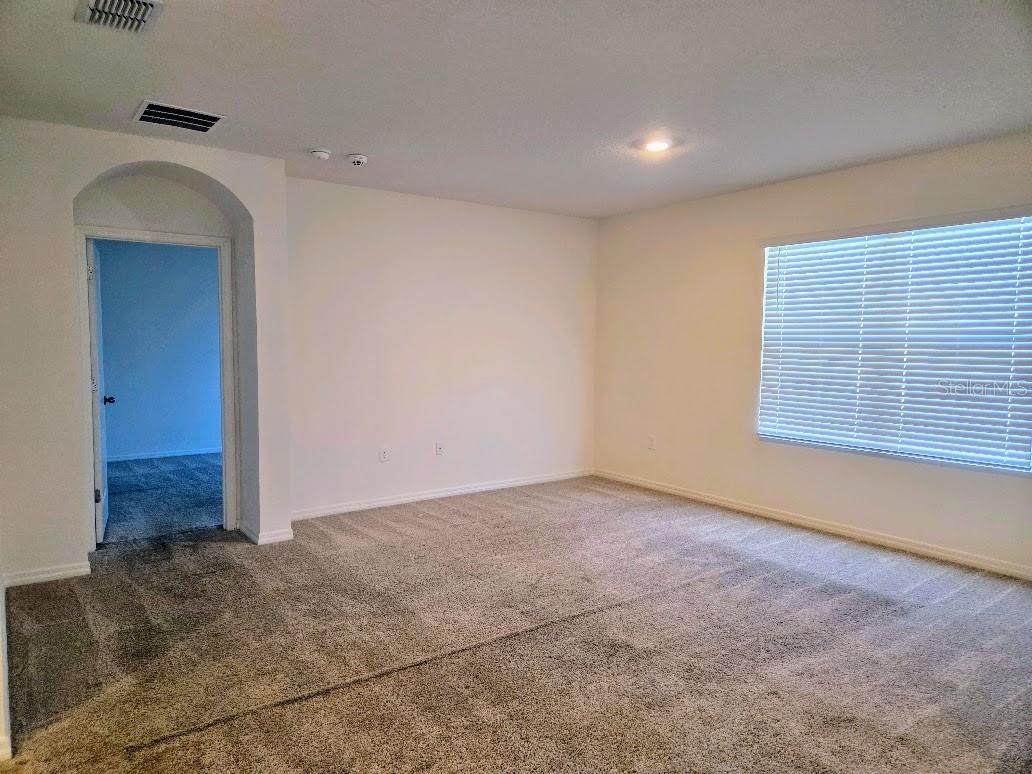 Image 8 of 21 For 2781 Grand Central Avenue