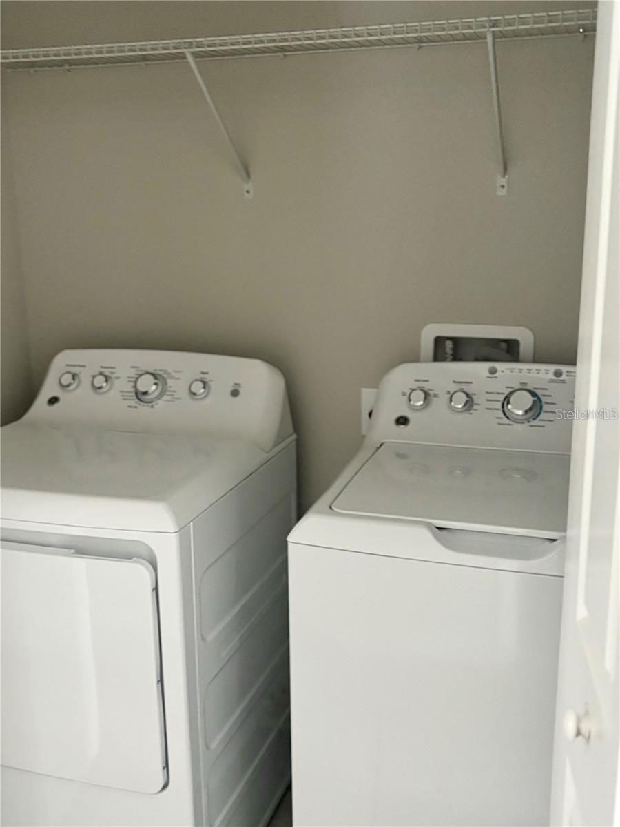 Image 4 of 5 For 16958 Storyline Drive