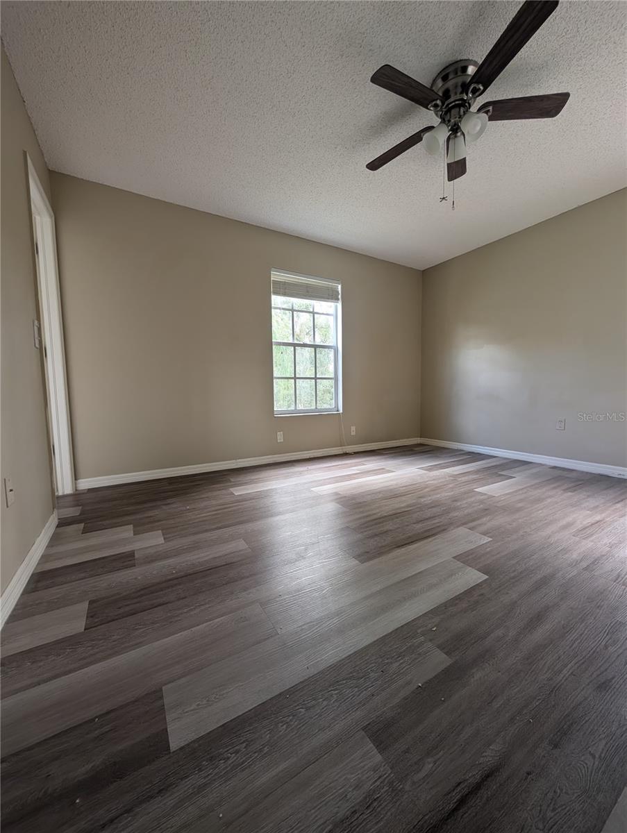 Image 11 of 56 For 4321 Deermont Circle