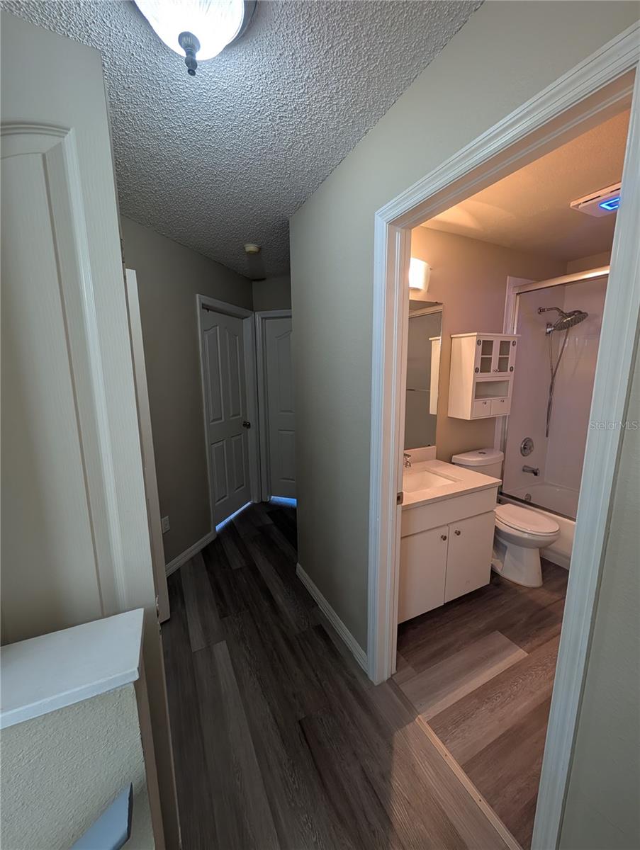 Image 4 of 56 For 4321 Deermont Circle