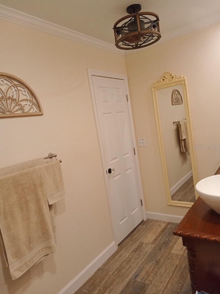 Image 31 of 44 For 4418 4th Street
