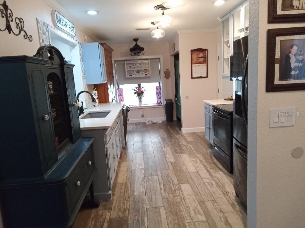 Image 8 of 44 For 4418 4th Street