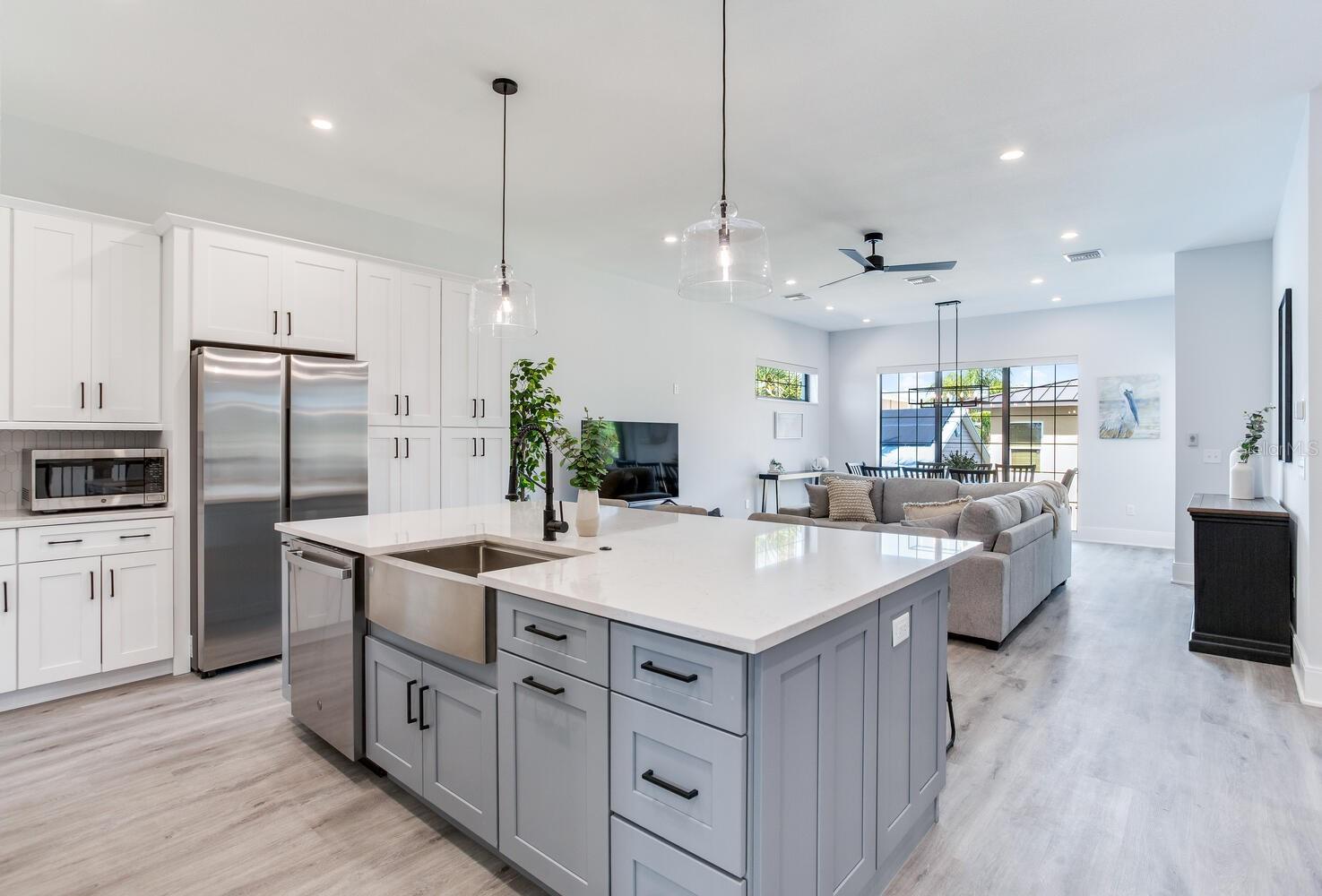 Image 10 of 47 For 140 174th Avenue E A