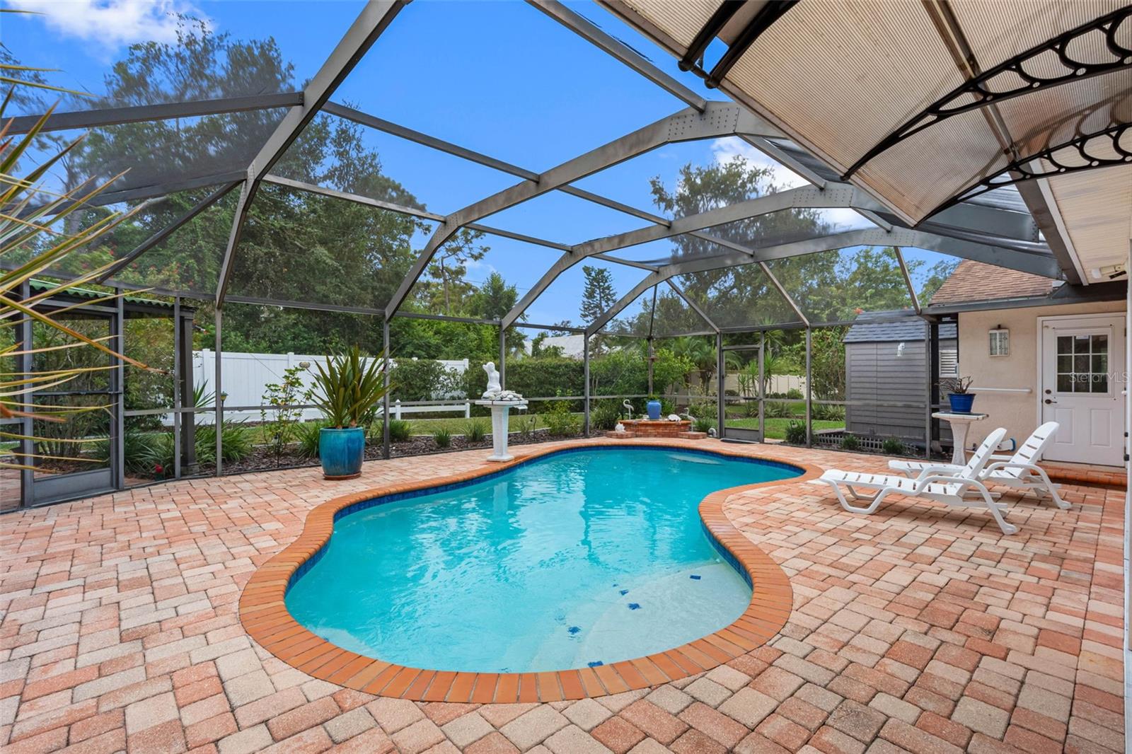 Image 19 of 59 For 8528 Thrasher Court