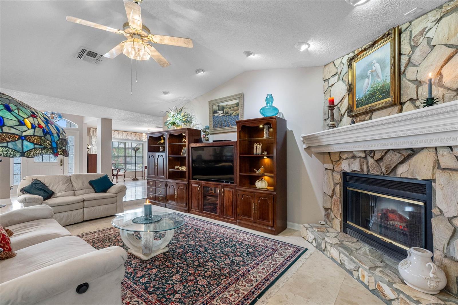 Image 4 of 59 For 8528 Thrasher Court