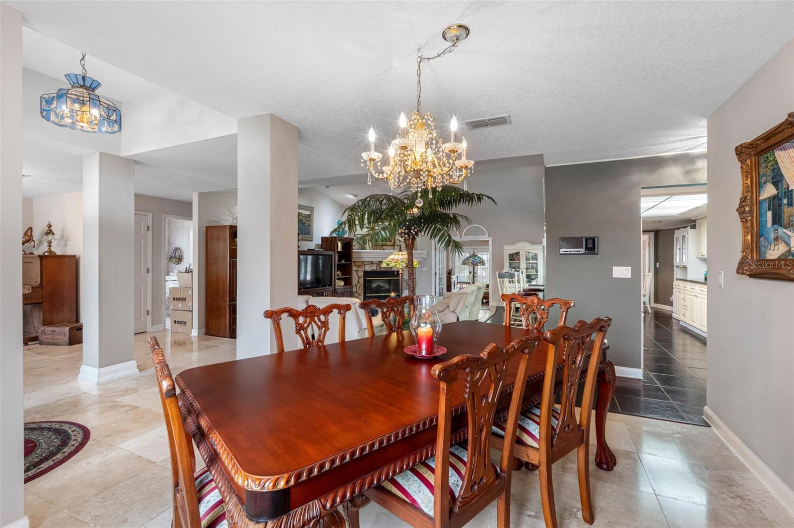 Image 6 of 59 For 8528 Thrasher Court