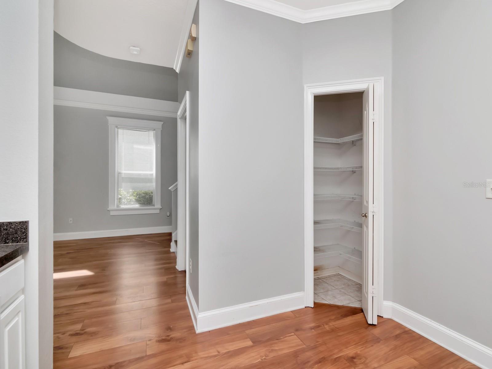 Image 28 of 44 For 10502 Dotham Court